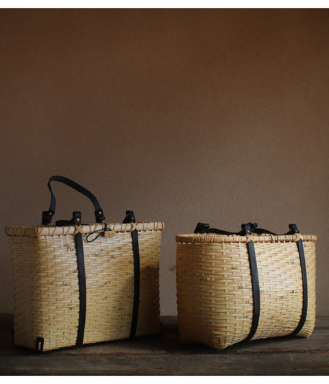 Bamboo Basket Round Tote - Black Handle