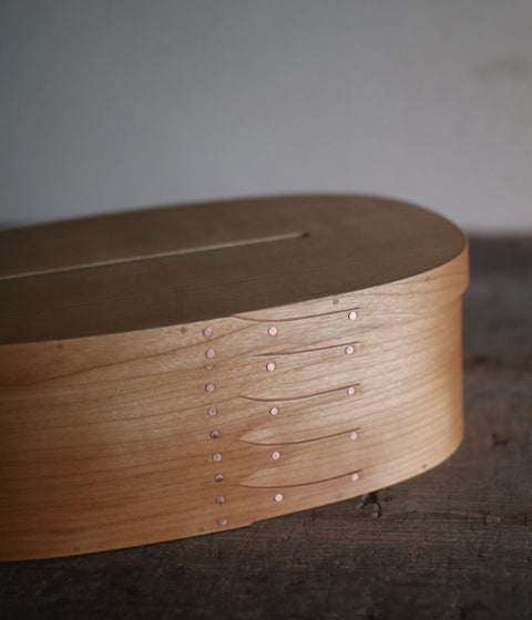 Shaker Oval Tissue Box