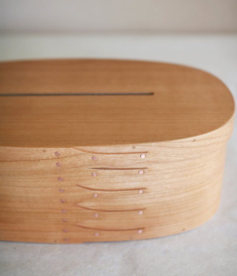 Shaker Oval Tissue Box