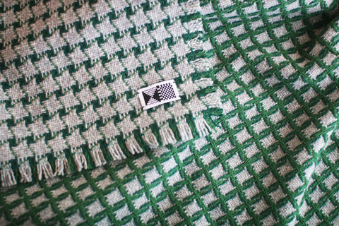 Woven Wool Square Cloth/Scarf {hound's tooth} (10% OFF)