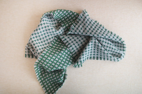 Woven Wool Square Cloth/Scarf {hound's tooth} (10% OFF)