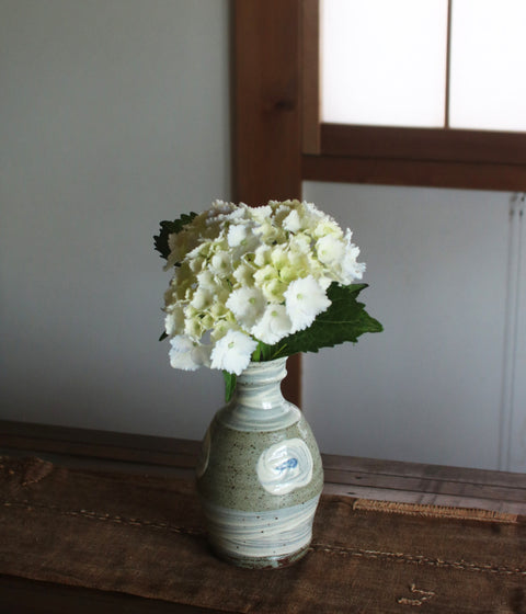 Hakeme Marumon Flower Vase