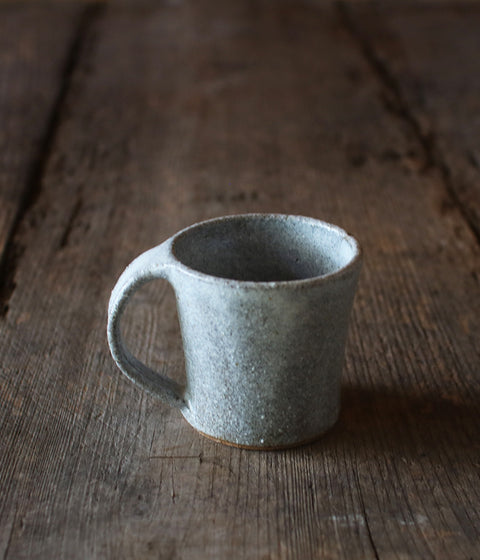 Light Grey Pottery Mug (Namako Glaze)