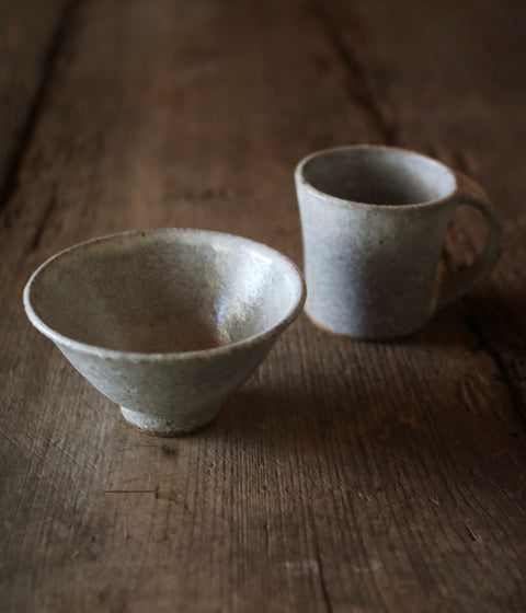 Light Grey Pottery Mug (Namako Glaze)