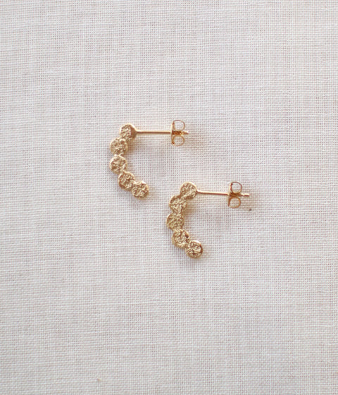 Jona "tenten hoop" Stud Earrings {Gold}