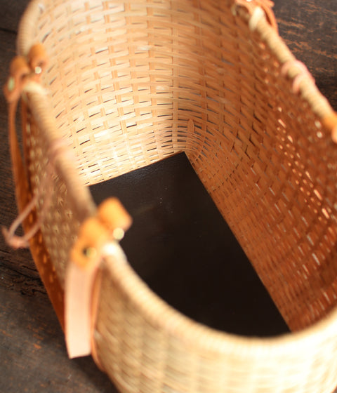Bamboo Basket Round Tote - Black Handle