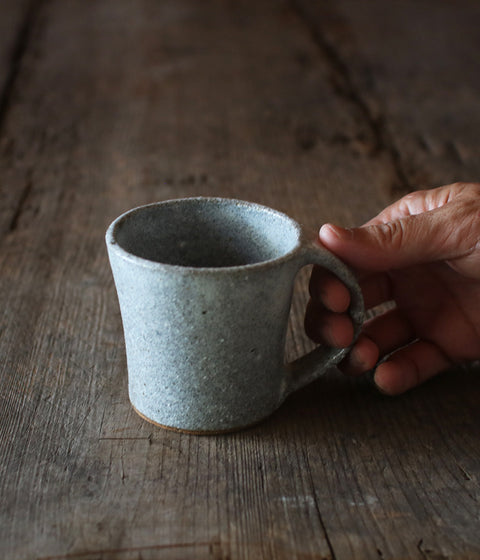 Light Grey Pottery Mug (Namako Glaze)