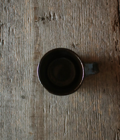 Dark Brown Pottery Mug (Black Glaze)