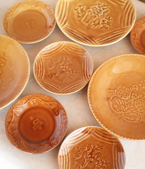 Katauchi Mini Plate {People / Light Brown}