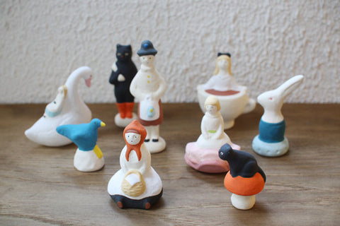 [20% OFF] Small Ceramic Figure {Thumbelina}